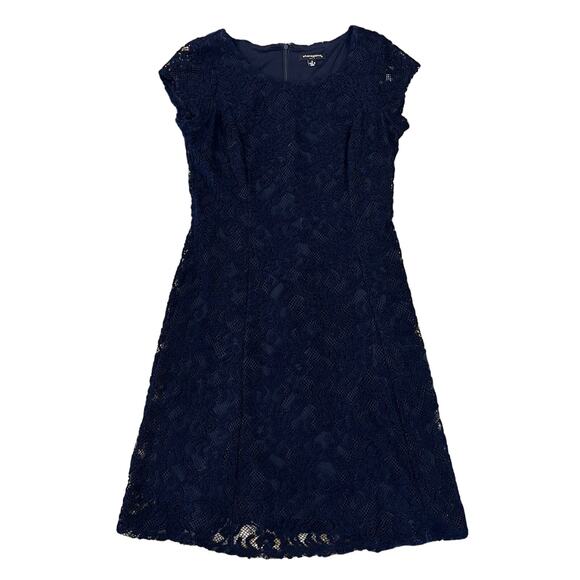Sharagano Dresses & Skirts - Sharagano Navy Blue Short Sleeve Lined Lace Shift Dress - SIZE 8